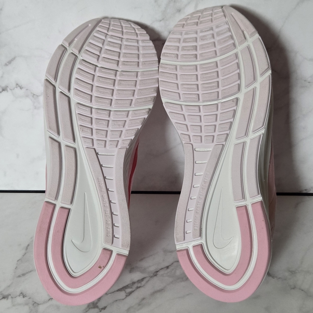 Nike Air Zoom Structure 24 Medium Soft Pink Womens Sneakers Shoes Size 7.5 - Picture 8 of 9